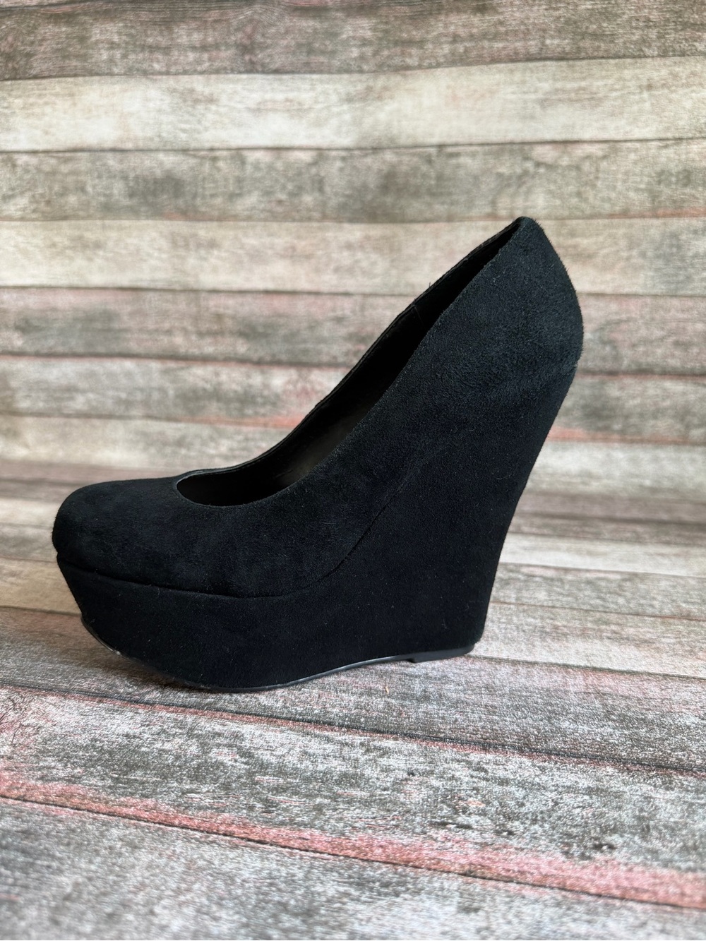 Steve Madden Black Suede Platform Wedge Pumps - Picture 4 of 10